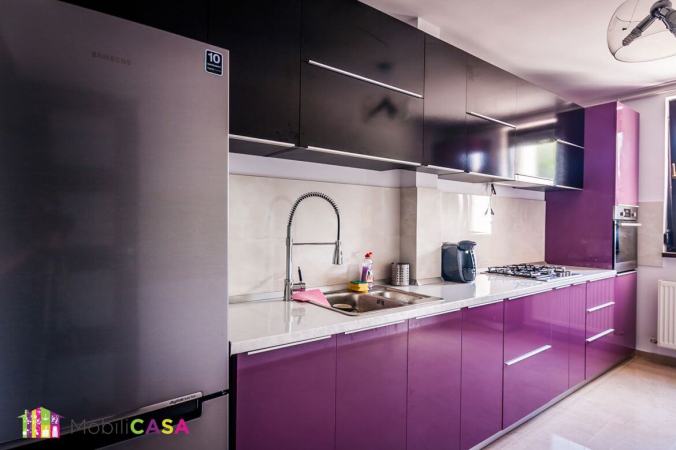 mobila de bucatarie la comanda