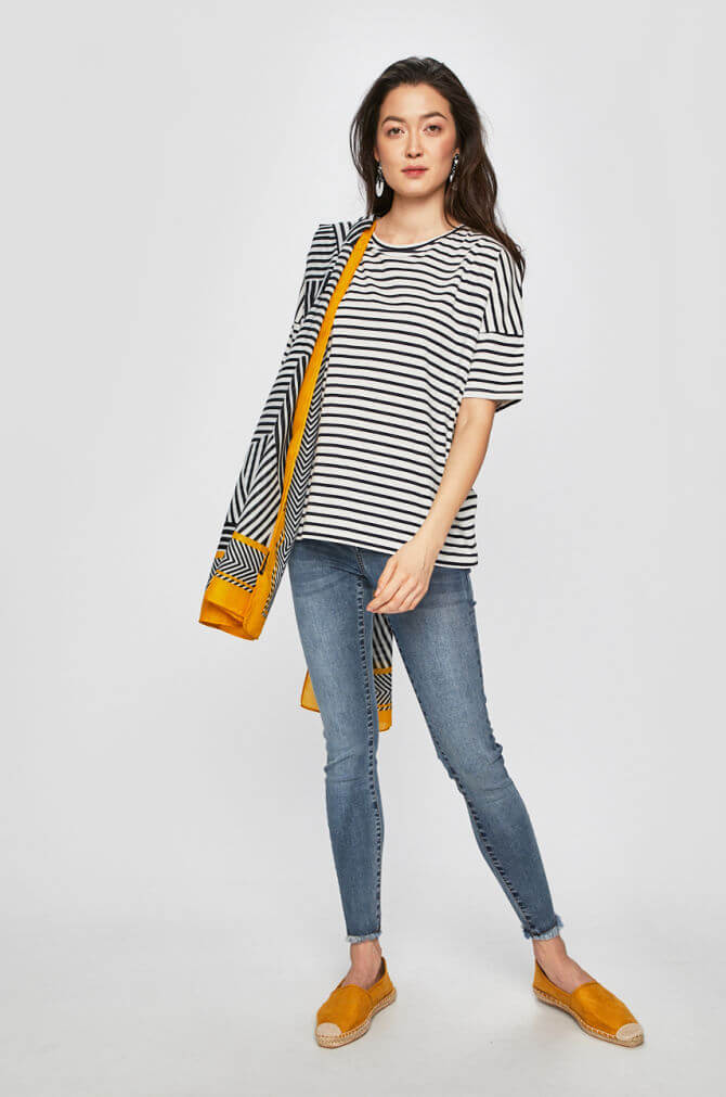 topuri basic mereu la moda