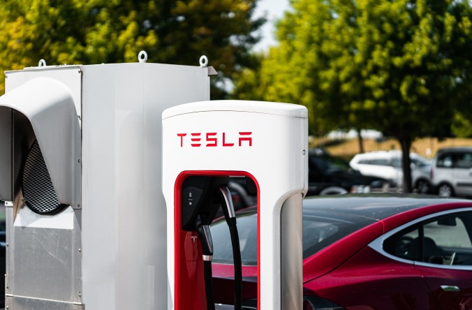 tesla-electric-car-charging-station-picjumbo-com