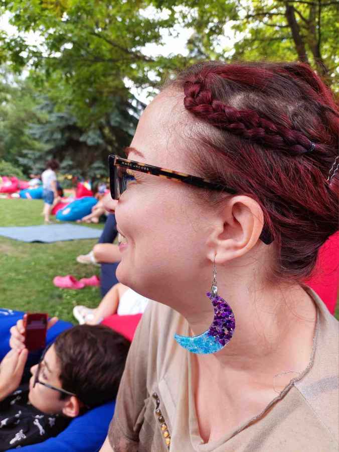 cercei forforescenti semiluna